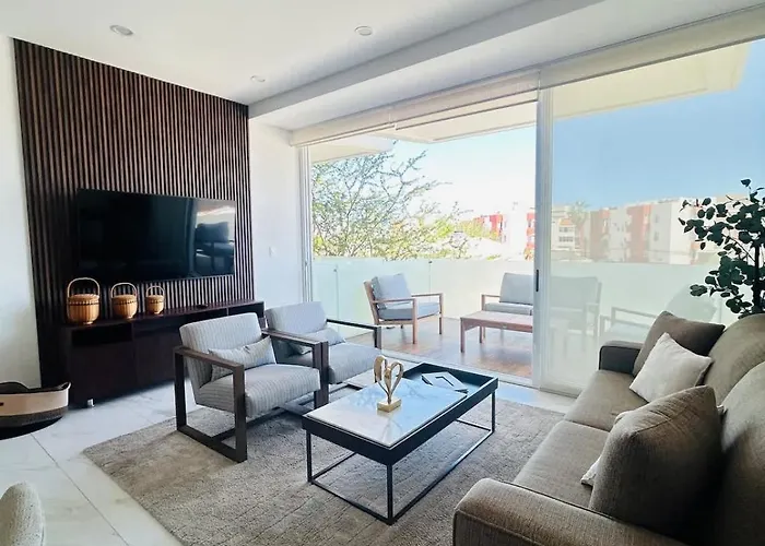 Location In Cabo 3br Walk To Everything Apartment