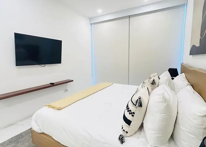 Location In Cabo 3br Walk To Everything Apartment *