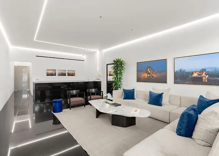 Location In Cabo 3br Walk To Everything Apartment